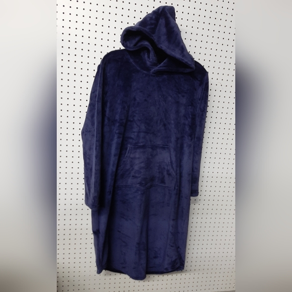 32 Degree Hooded Fleece Lounger NWOT - Picture 2 of 4